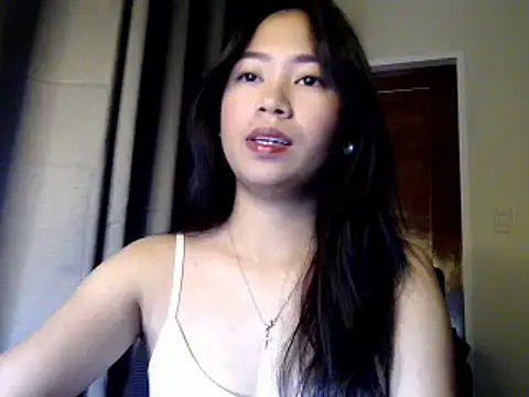 Snapshot of candycrushyyy chatting on October 27, 9:41 pm candycrushyyy online show from October 27, 9:41 pm