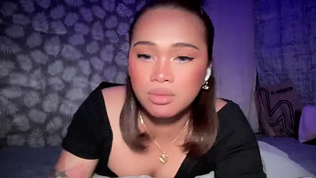 Snapshot of Exotic_alyssa69 chatting on May 30, 1:57 am Exotic alyssa69 online show from May 30, 1:57 am