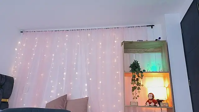 Snapshot of anitaglow chatting on October 7, 2:58 pm anitaglow online show from October 7, 2:58 pm