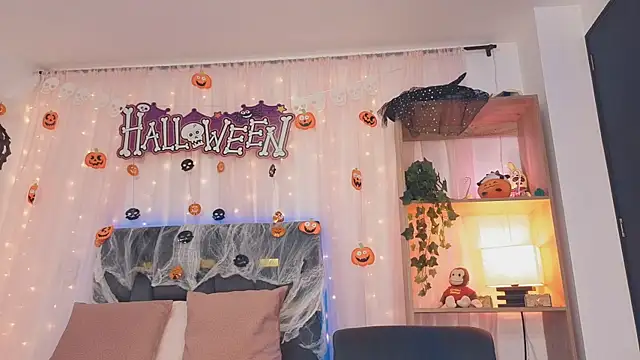 Snapshot of anitaglow chatting on October 26, 7:42 pm anitaglow online show from October 26, 7:42 pm