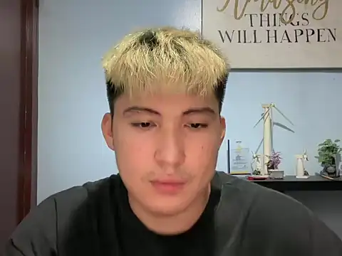 Snapshot of lovely_jay chatting on May 8, 7:41 pm lovely jay online show from May 8, 7:41 pm