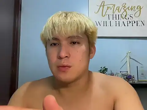 Snapshot of lovely_jay chatting on June 20, 9:50 pm lovely jay online show from June 20, 9:50 pm