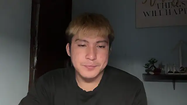 Snapshot of lovely_jay chatting on July 28, 4:39 pm lovely jay online show from July 28, 4:39 pm