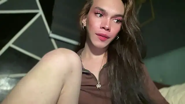 Snapshot of Misselliefayexxx chatting on November 25, 4:29 pm Misselliefayexxx online show from November 25, 4:29 pm