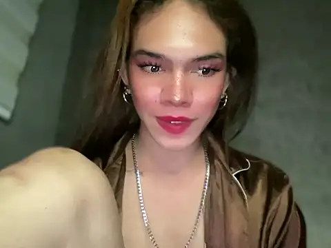 Snapshot of Misselliefayexxx chatting on February 15, 7:51 am Misselliefayexxx online show from February 15, 7:51 am