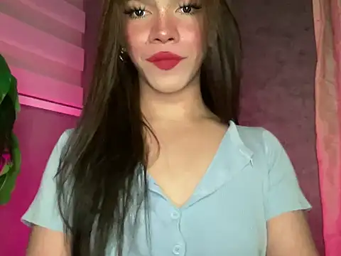 Snapshot of Misselliefayexxx chatting on March 6, 6:59 pm Misselliefayexxx online show from March 6, 6:59 pm