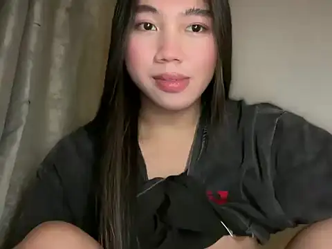 Snapshot of kat_mire chatting on June 16, 5:04 pm kat mire online show from June 16, 5:04 pm