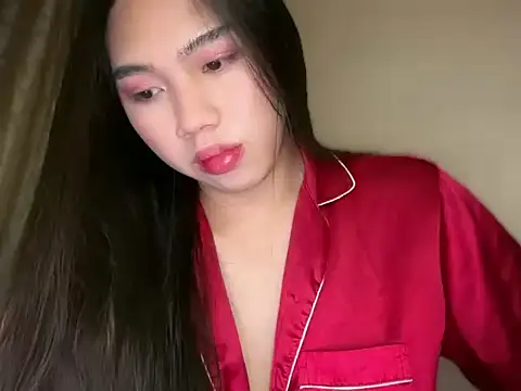 Snapshot of kat_mire chatting on August 3, 4:22 pm kat mire online show from August 3, 4:22 pm