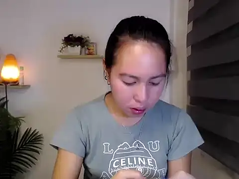 Snapshot of kimbratx chatting on July 8, 10:36 pm kimbratx online show from July 8, 10:36 pm