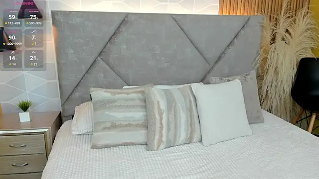 Jade Whisper online show from November 23, 1:27 am