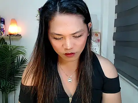 scarlett brownx69 online show from February 5, 5:45 am