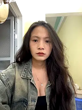 Snapshot of Aghenh chatting on October 24, 7:05 am Aghenh online show from October 24, 7:05 am