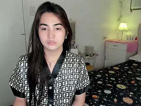 Snapshot of Alovelydoll_nica chatting on May 13, 3:26 am Alovelydoll nica online show from May 13, 3:26 am