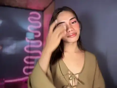 Snapshot of Lovelynikki03 chatting on May 29, 8:45 am Lovelynikki03 online show from May 29, 8:45 am
