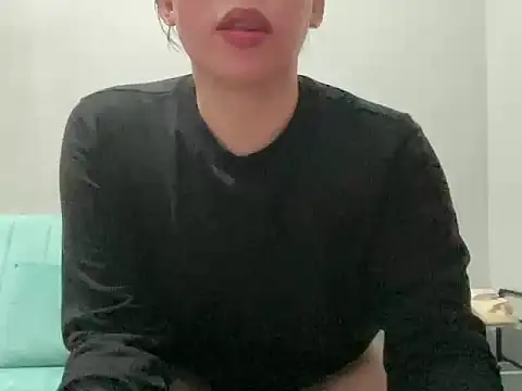 Snapshot of Hotseductivests chatting on February 10, 6:23 pm Hotseductivests online show from February 10, 6:23 pm