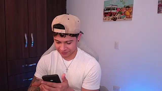 domsantiago  online show from September 11, 11:38 pm