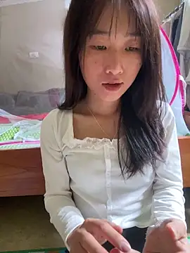 Snapshot of oneyou_400 chatting on October 31, 4:35 am oneyou 400 online show from October 31, 4:35 am