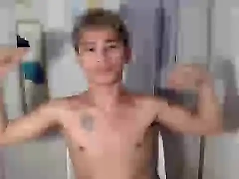 asianhardcock25 online show from April 28, 10:37 pm