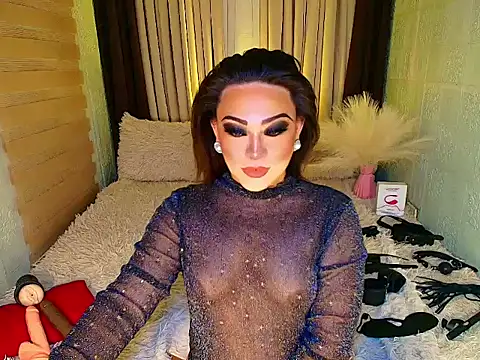 hot wildivana online show from October 19, 2:12 am