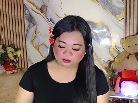 Snapshot of Im_ur_mother chatting on June 3, 2:33 pm Im ur mother online show from June 3, 2:33 pm