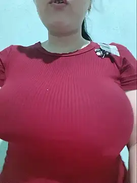 Snapshot of Shiny_Babe chatting on May 17, 5:49 am Shiny Babe online show from May 17, 5:49 am
