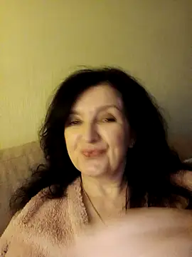 Snapshot of MilaSky4701 chatting on November 11, 2:06 pm MilaSky4701 online show from November 11, 2:06 pm