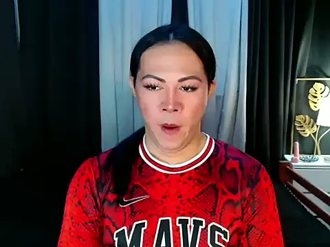 Snapshot of _Carmilla chatting on September 9, 11:54 am Carmilla online show from September 9, 11:54 am