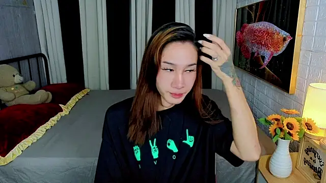 TRANSGODDESSA online show from October 27, 10:47 pm