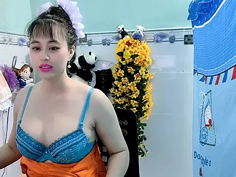 Snapshot of emgaixinhngoan chatting on September 22, 3:41 am emgaixinhngoan online show from September 22, 3:41 am