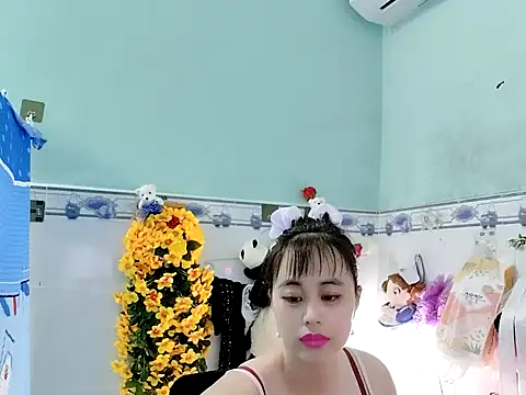 Snapshot of emgaixinhngoan chatting on September 25, 12:36 am emgaixinhngoan online show from September 25, 12:36 am