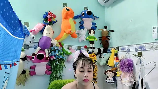 Snapshot of emgaixinhngoan chatting on October 30, 3:24 pm emgaixinhngoan online show from October 30, 3:24 pm