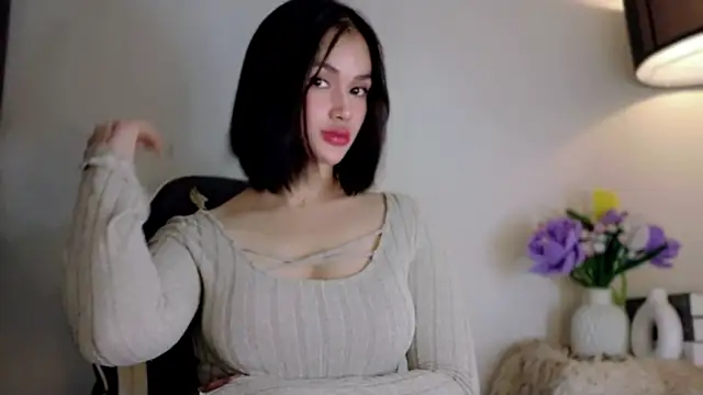 Snapshot of anna_lala7 chatting on May 13, 11:00 pm anna lala7 online show from May 13, 11:00 pm