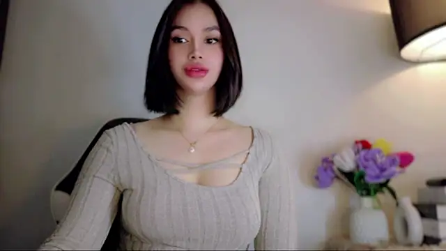 Snapshot of anna_lala7 chatting on June 28, 8:15 pm anna lala7 online show from June 28, 8:15 pm