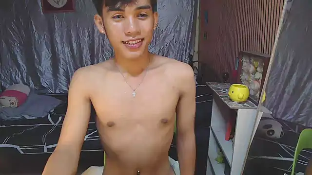 Snapshot of urhot_chany chatting on November 8, 9:42 am urhot chany online show from November 8, 9:42 am