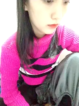 Snapshot of Kembong01 chatting on December 1, 7:46 am Kembong01 online show from December 1, 7:46 am