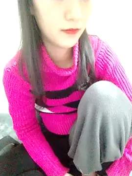 Snapshot of Kembong01 chatting on December 15, 8:40 am Kembong01 online show from December 15, 8:40 am