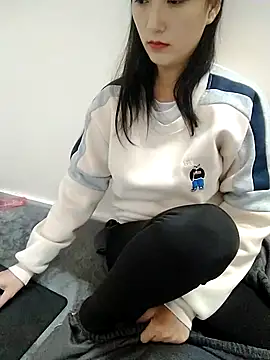 Snapshot of Kembong01 chatting on December 15, 9:30 pm Kembong01 online show from December 15, 9:30 pm