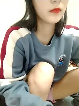 Snapshot of Kembong01 chatting on December 19, 7:37 am Kembong01 online show from December 19, 7:37 am