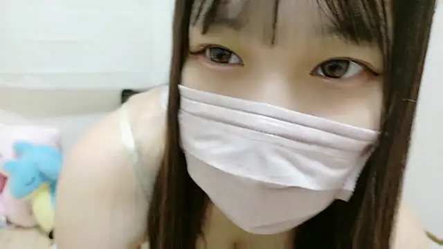 Snapshot of karen-chan chatting on October 10, 1:21 pm karen-chan online show from October 10, 1:21 pm