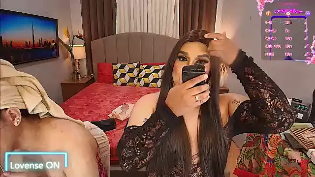 Snapshot of EvaTheMistress chatting on December 2, 4:29 am EvaTheMistress online show from December 2, 4:29 am