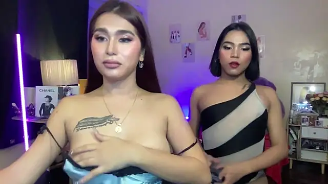 CassieXMarga online show from November 10, 1:54 pm