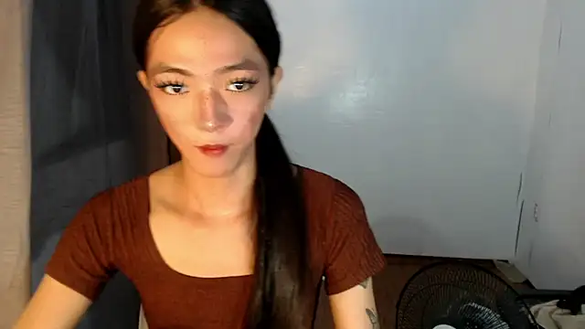 Snapshot of slimladyxoxo chatting on September 17, 10:17 am slimladyxoxo online show from September 17, 10:17 am