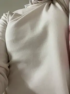 meomeo2k6 online show from February 25, 6:23 am