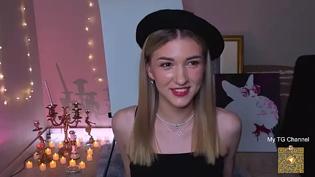 Snapshot of BeatrixGummer chatting on November 14, 8:18 pm BeatrixGummer online show from November 14, 8:18 pm