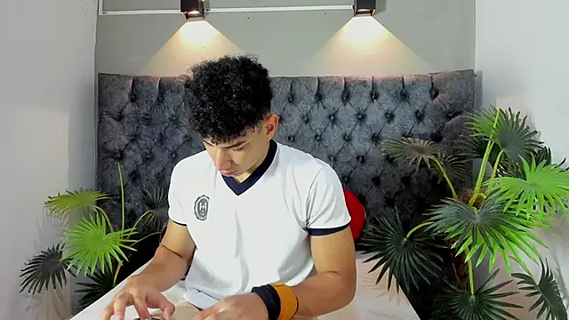 ALAN REDINGER online show from November 10, 1:21 pm