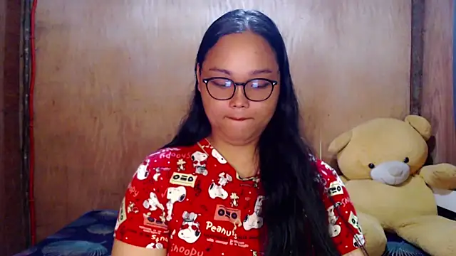 Snapshot of _Lylia chatting on October 1, 1:00 am Lylia online show from October 1, 1:00 am