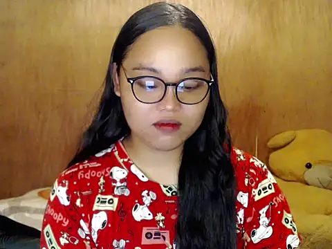 Snapshot of _Lylia chatting on October 31, 9:27 pm Lylia online show from October 31, 9:27 pm