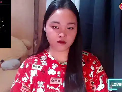 Snapshot of _Lylia chatting on June 9, 8:20 pm Lylia online show from June 9, 8:20 pm