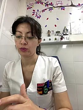 Snapshot of aphrodite_sexy chatting on August 6, 12:45 am aphrodite sexy online show from August 6, 12:45 am