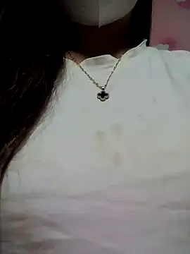 Snapshot of Muna_LM chatting on July 9, 11:31 pm Muna LM online show from July 9, 11:31 pm
